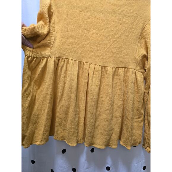 NWT Altar'd State lace detail oversized flowy long sleeve yellow top size small - Picture 6 of 9